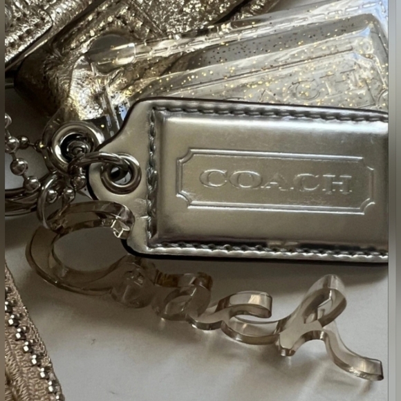 Coach Handbags - Coach, Set Of 3 RARE Goldtoned Poppy Hangtags. EUC XLg, Med, And Cursive COACH